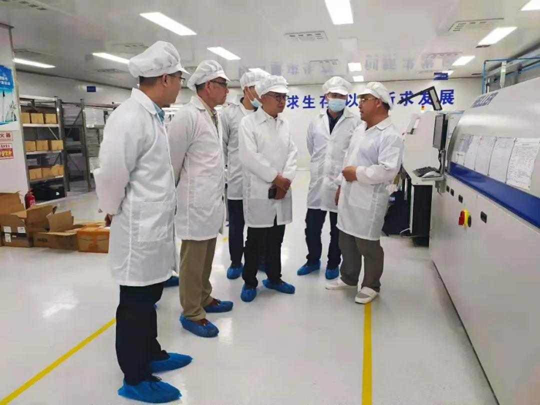 訪客參觀眾創平臺 訪客參觀眾創平臺